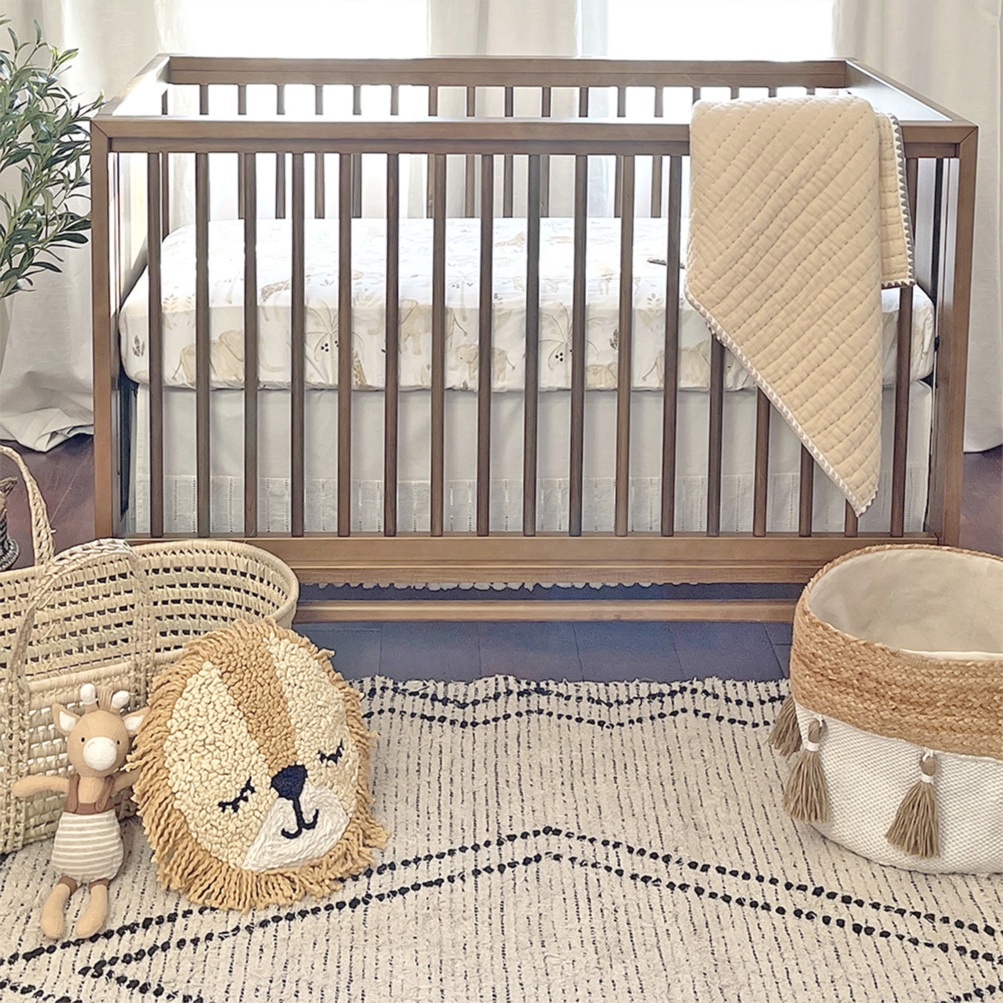 Crane Baby Fitted Crib Sheet Kendi/Animal